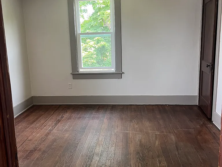 5245 W Seneca St #3 — Photo 4