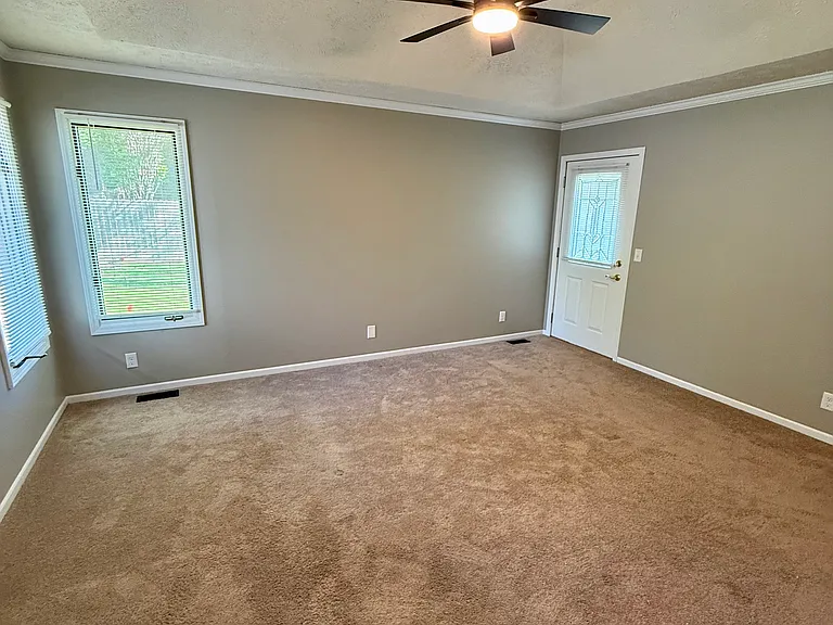 2902 Blackhawk Dr — Photo 14