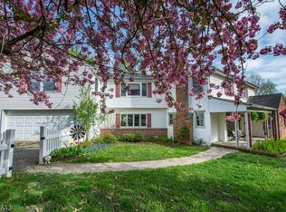 32 Ridgewood Ave, Mount Tabor, NJ 07878