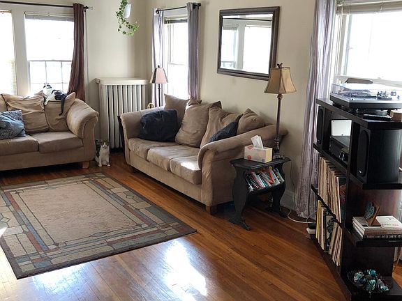 3rd image of 1845 Portland Ave APT 4