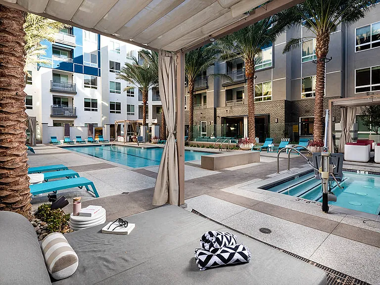 Chroma Apartment Homes — Photo 42
