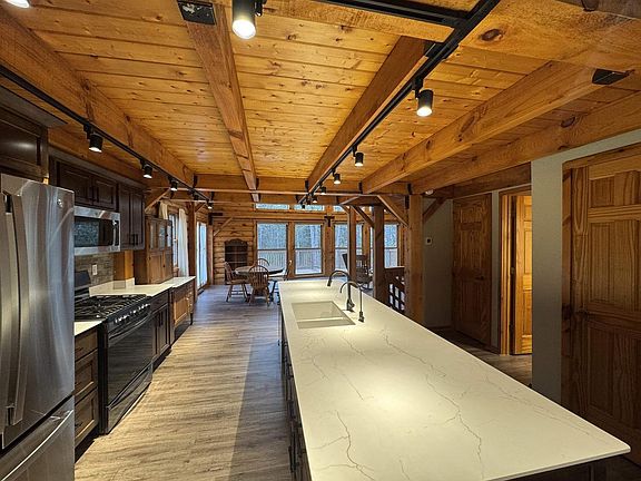 3rd image of 29558 Whispering Pines Road