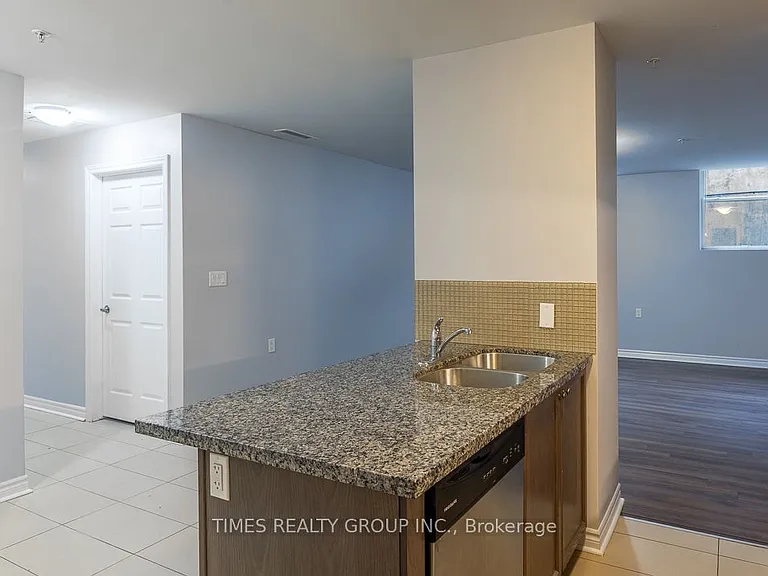 384 Rogers St #G03 — Photo 7