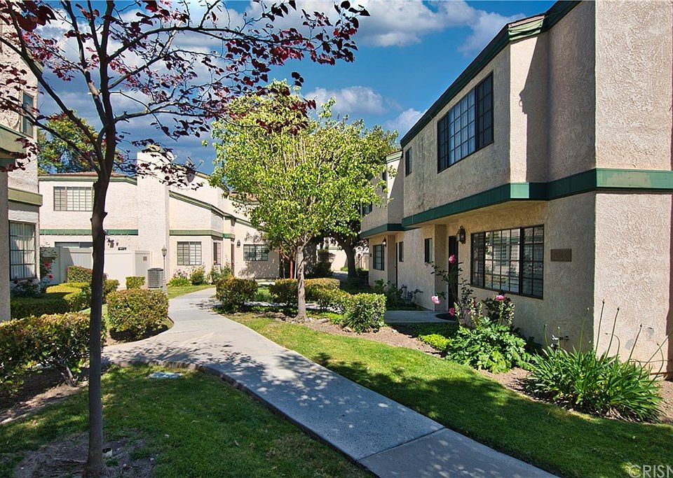 1st image of 19550 Roscoe Blvd Unit C