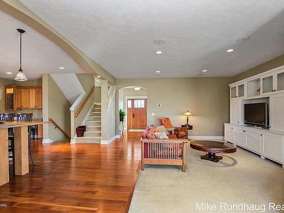 7368Forsythia
