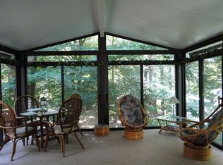 16 Pleasant Hill Dr, Glen Mills, PA 19342