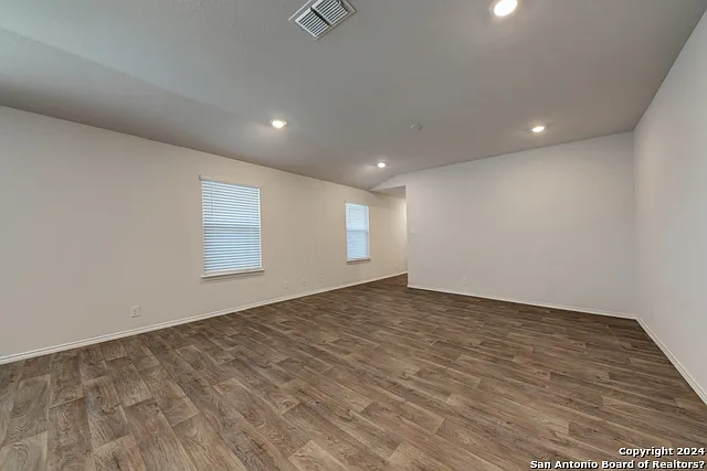 197 Middle Green Loop — Photo 6