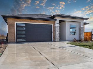 514 S Hamlin Ln, Eagle, ID 83616