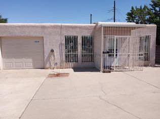 11617 Indian School Rd NE APT B, Albuquerque, NM 87112