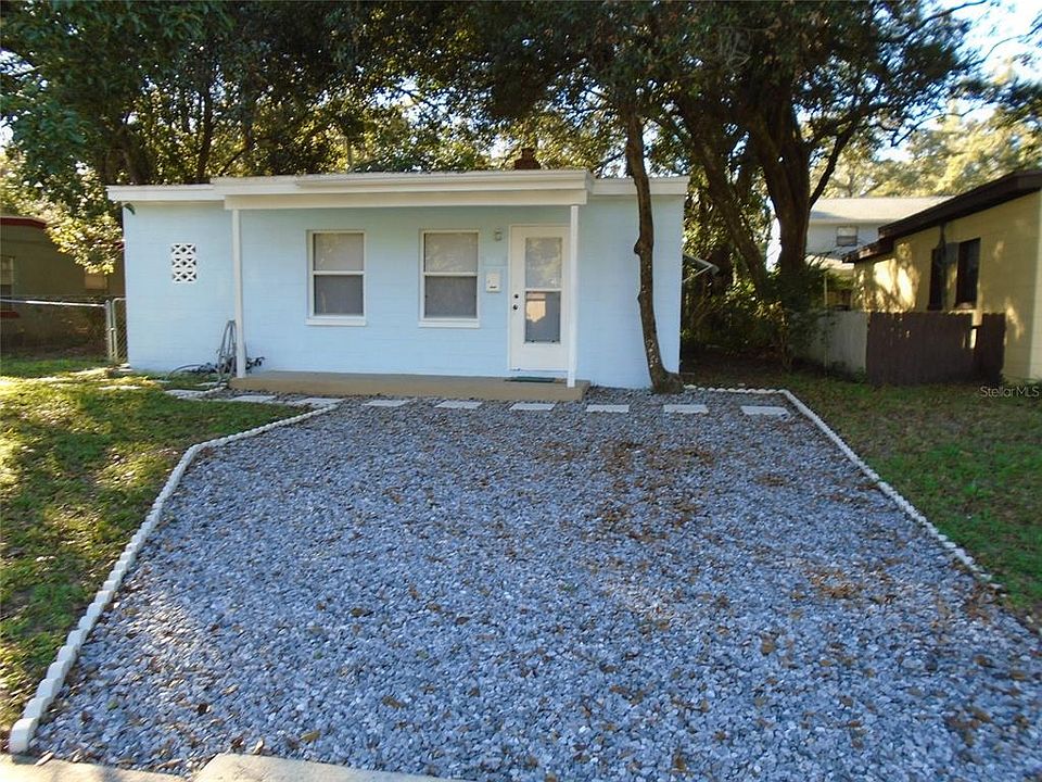 1st image of 131 Lemon Ln