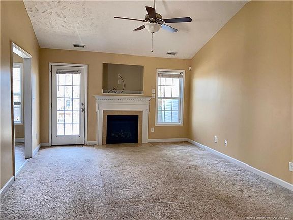 4th image of 210 Wolfbridge Dr