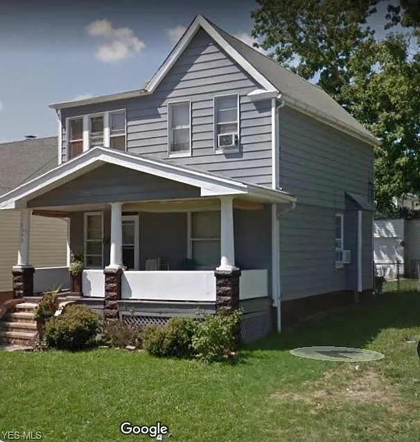 2042 W 104th St photo 1