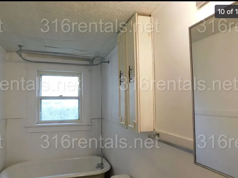 316 S Taylor — Photo 18