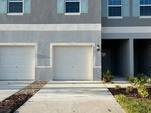 32051 Powderpuff Mimosa Dr, San Antonio, FL 33576