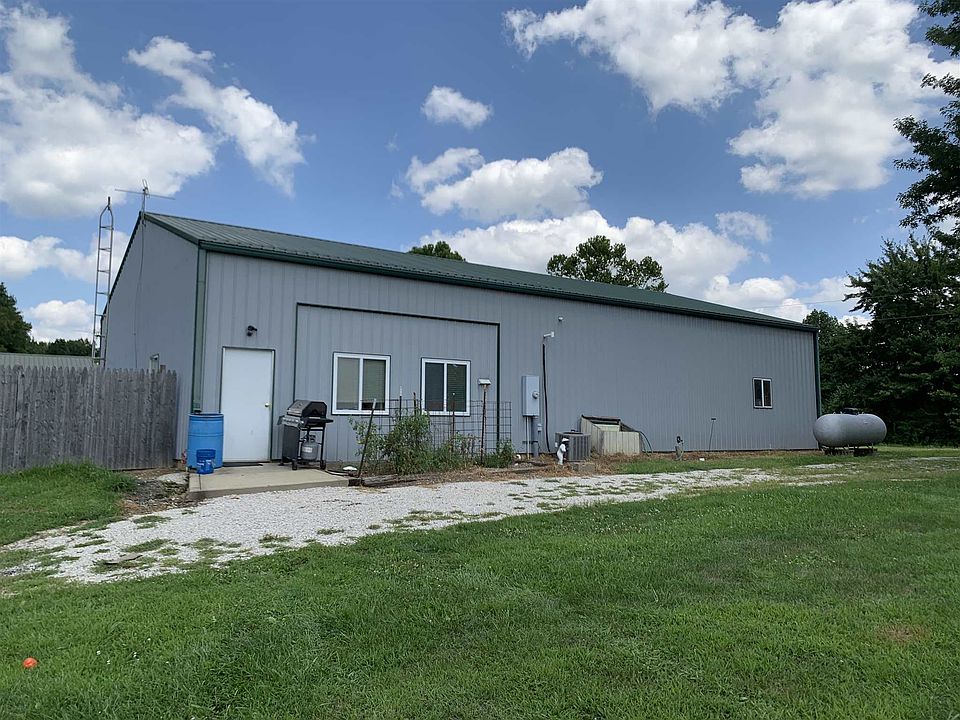 1st image of 1441 E County Road 375 S