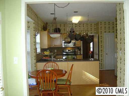 5th image of 7024 Weirton Pl