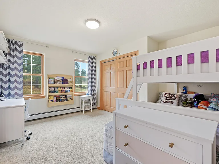 81 Elmgreen Ln — Photo 16