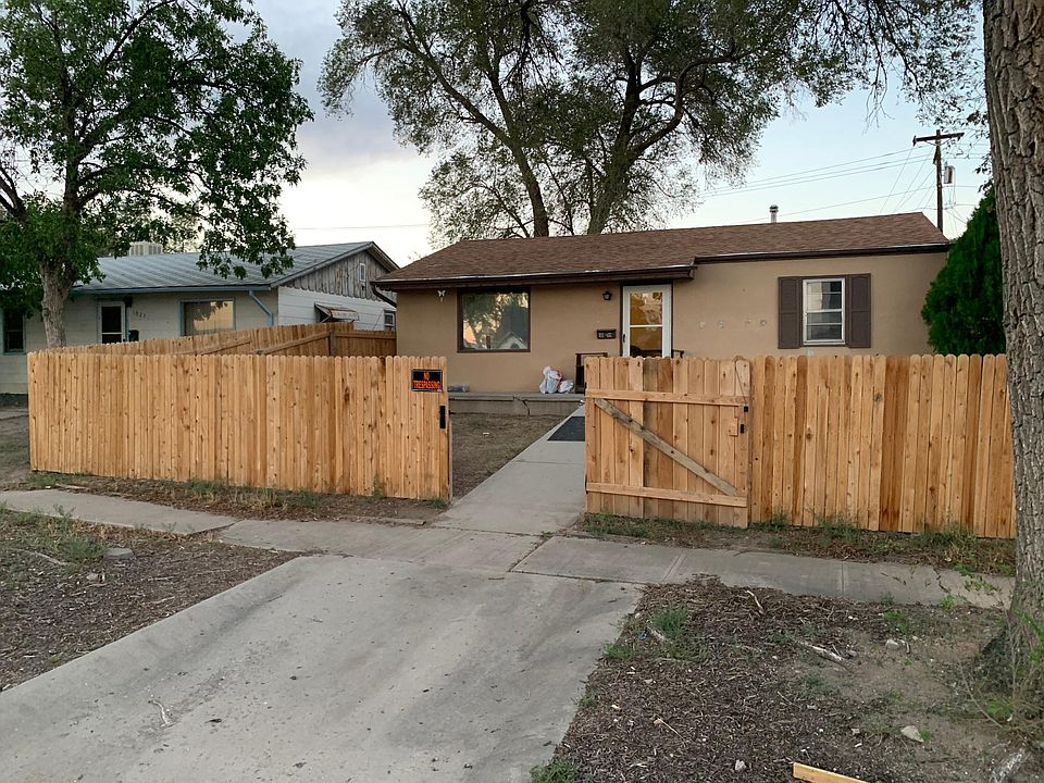 1st image of 1019 W 18th St