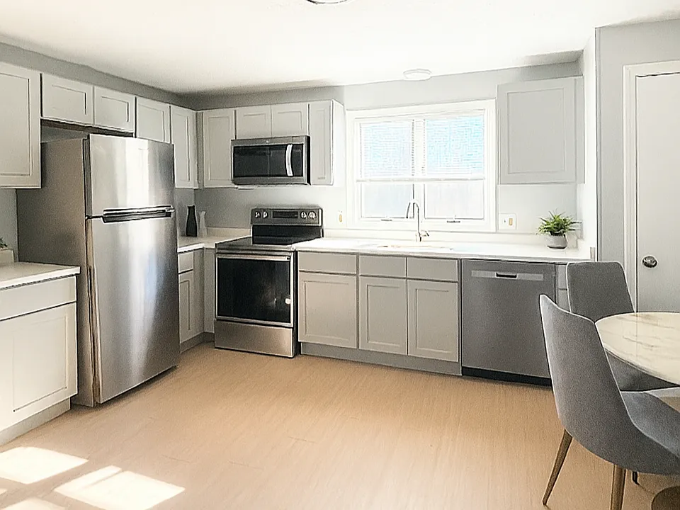 Unit 22 - Kitchen