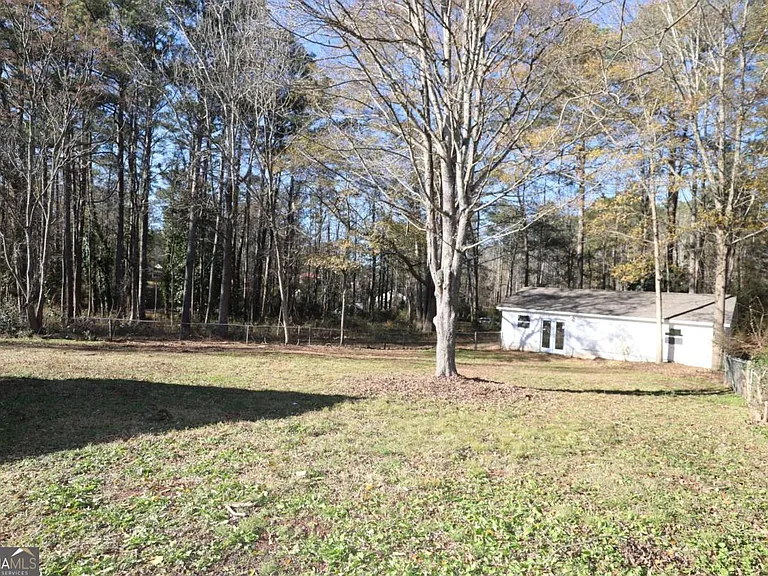 77 Franklin Hwy — Photo 38