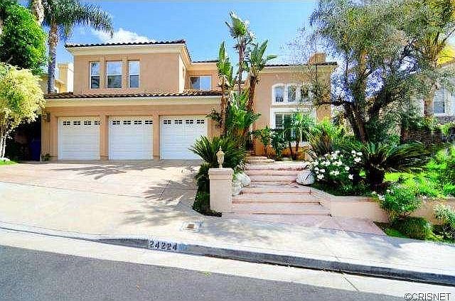 1st image of 24224 Hillhurst Dr