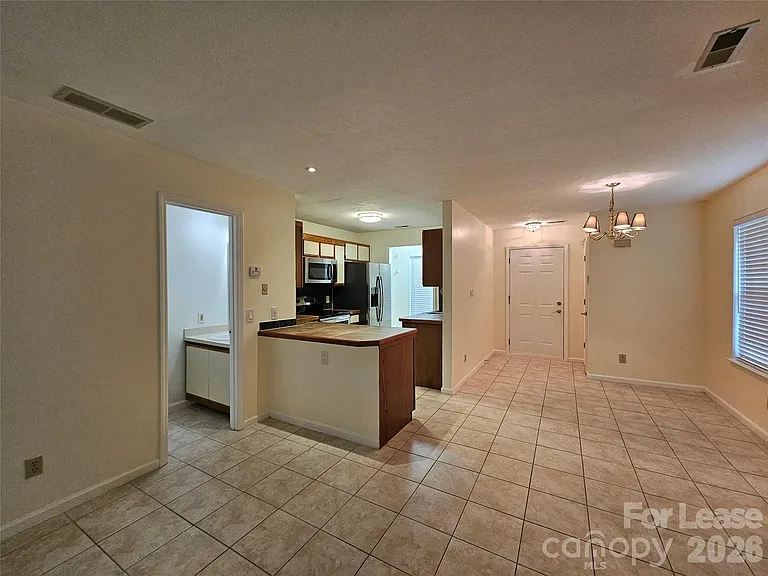 802 Selwyn Oaks Ct — Photo 7