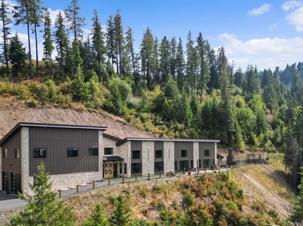 551 Patriots Dr, Saint Maries, ID 83861