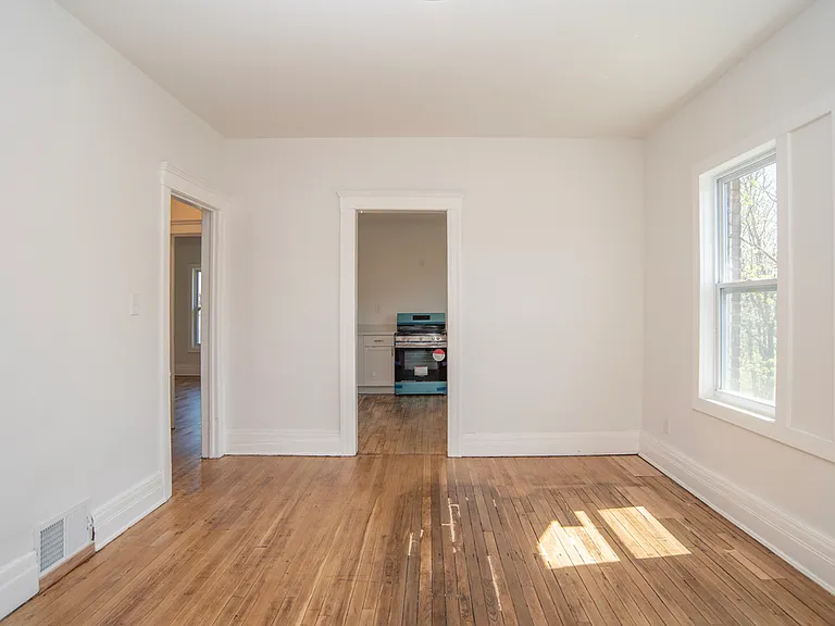 6222 Hecla St — Photo 8