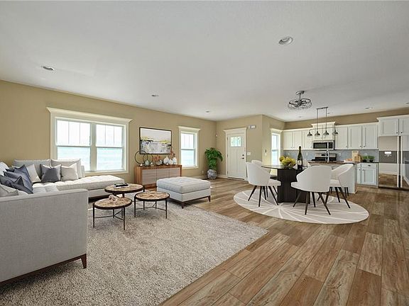 4th image of 3018 Tracy Ave