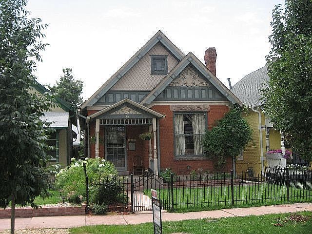 Baker Victorian Front