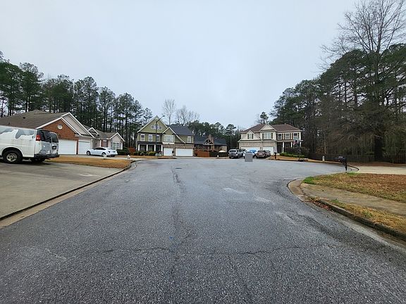 5th image of 3066 Robinson Forest Pl