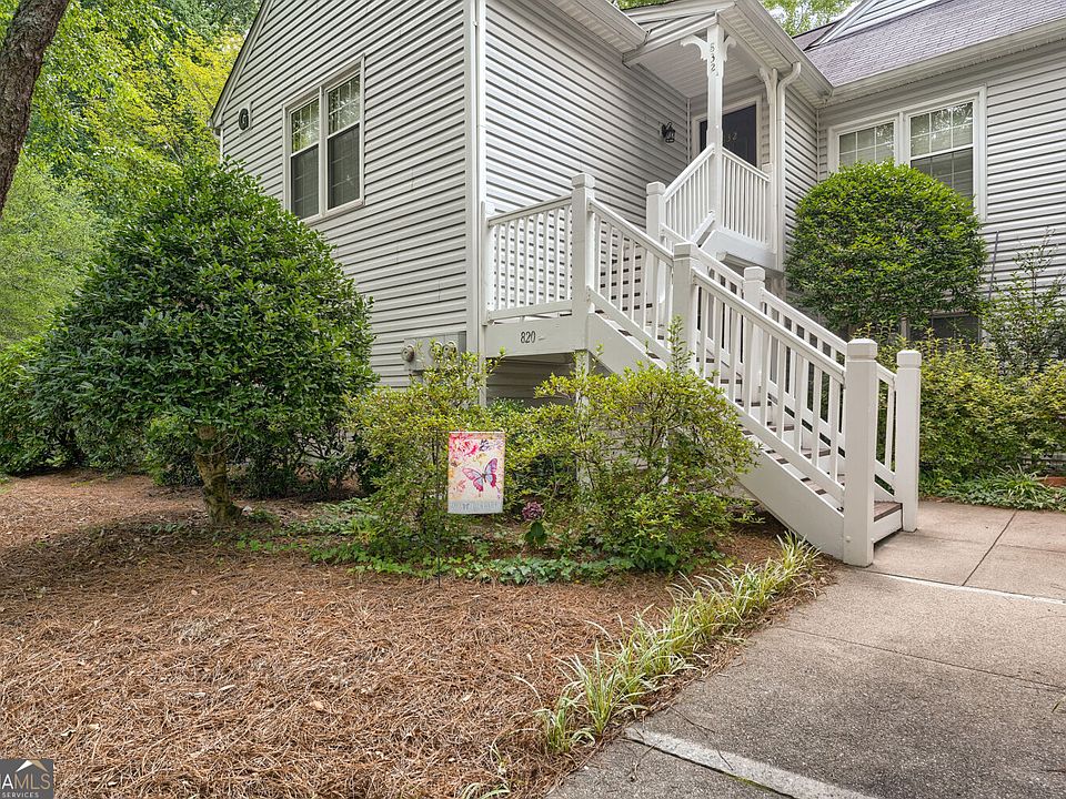 1st image of 820 Cannon Run SW