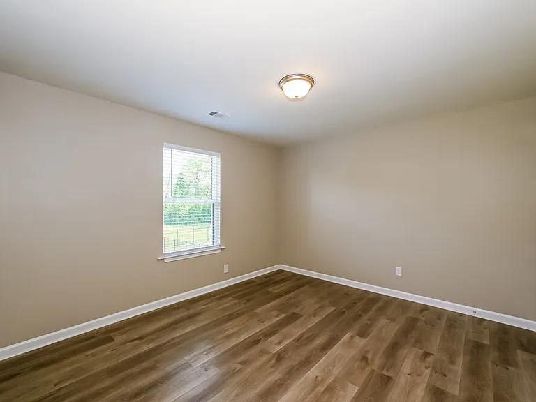 3735 Burdette Way — Photo 13
