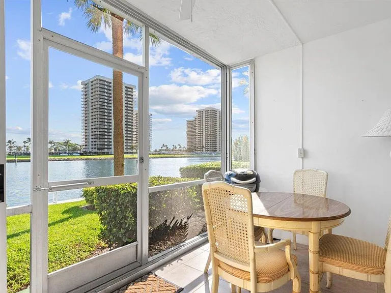 20 Yacht Club Dr #104 — Photo 7