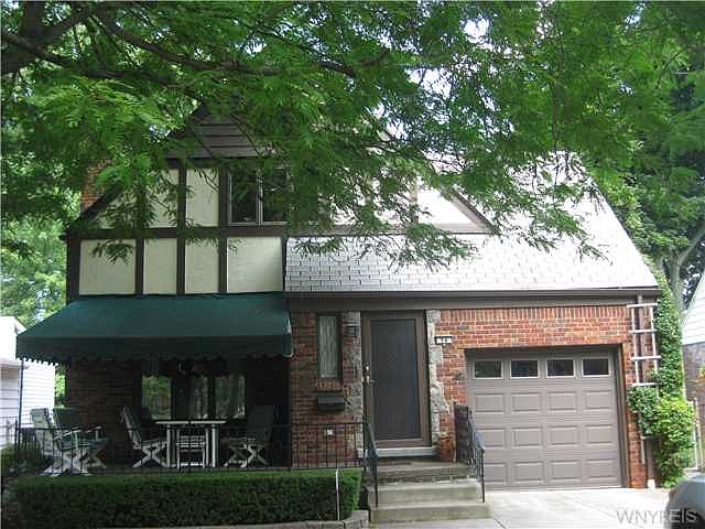 1st image of 54 Cortland Ave