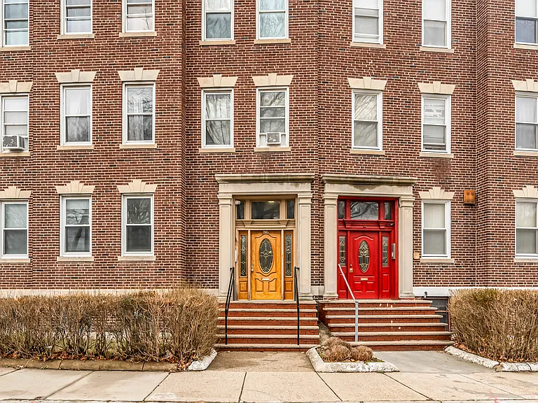 86 Winthrop St #1 — Photo 24