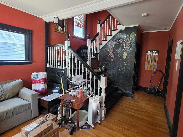 7 Ashford Ter — Photo 12