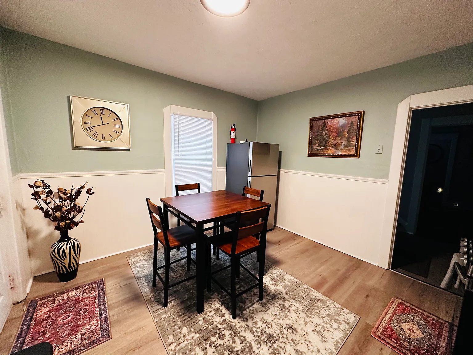 12804 Madison Ave — Photo 2