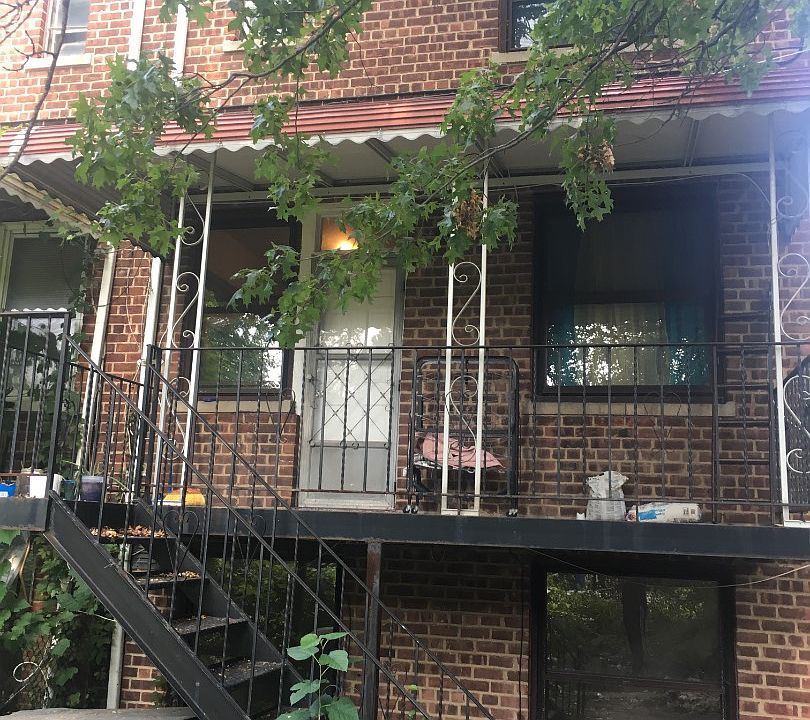 1st image of 1178 E 225th St
