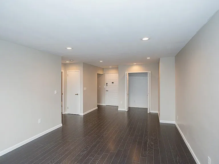 The Venue Apartments — Photo 38
