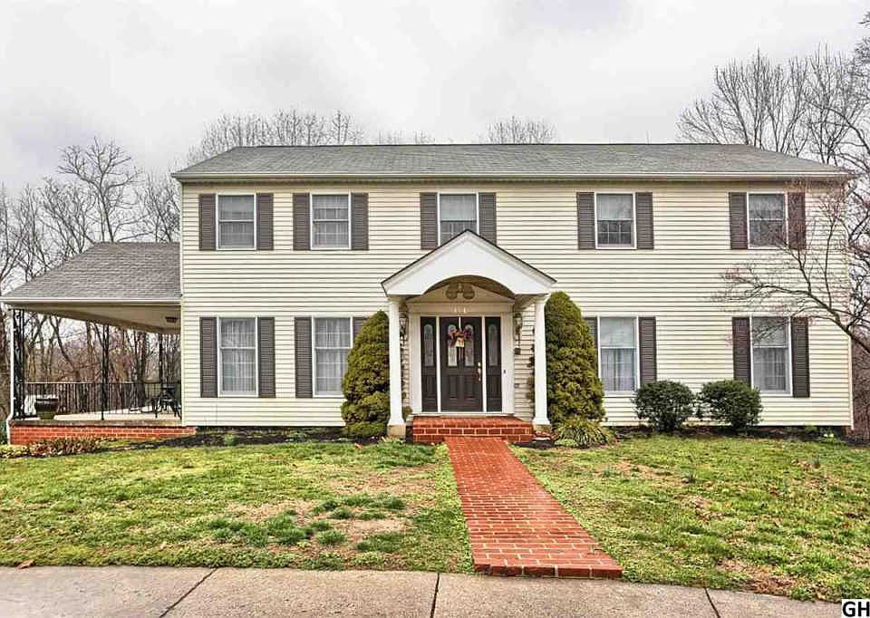 1st image of 108 Finch Dr