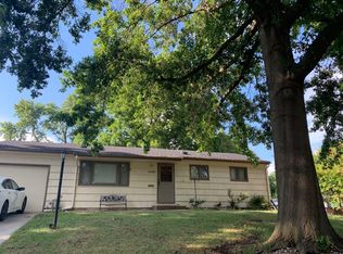 5506 SW 15th Ter, Topeka, KS 66604