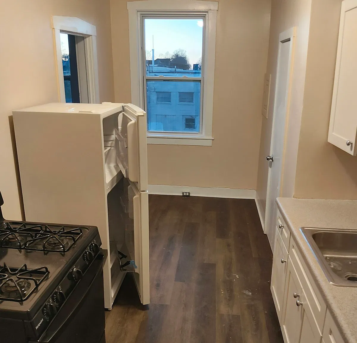 443 South 5th Street, Unit 3 — Photo 3