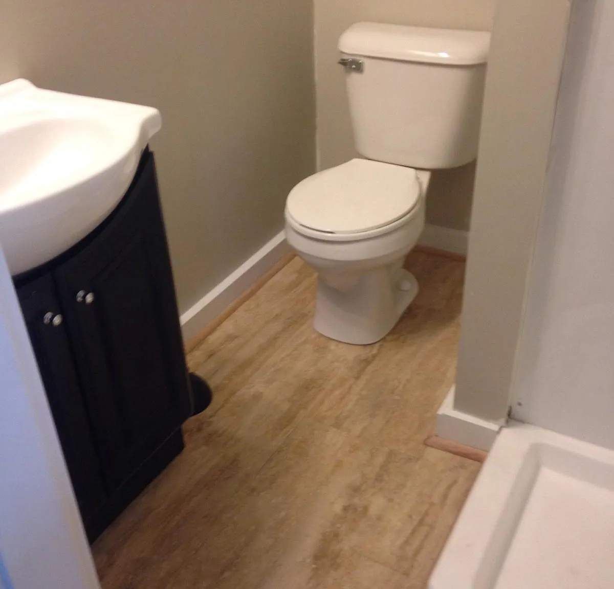 8951 Almena Drive — Photo 2