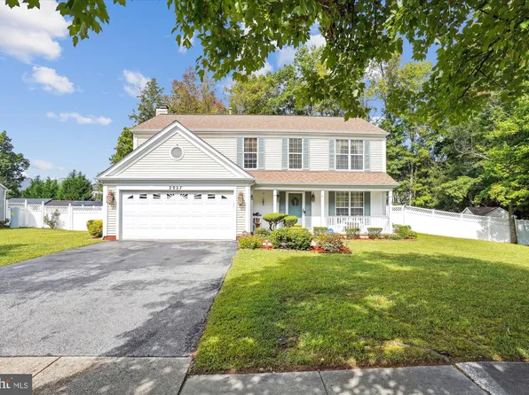 2927 Marsh Hawk Dr, Waldorf, MD 20603