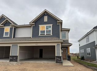 2239 Tyrone Dr, Shakopee, MN 55379