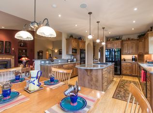 7200 Roxborough Park Rd, Littleton, CO 80125