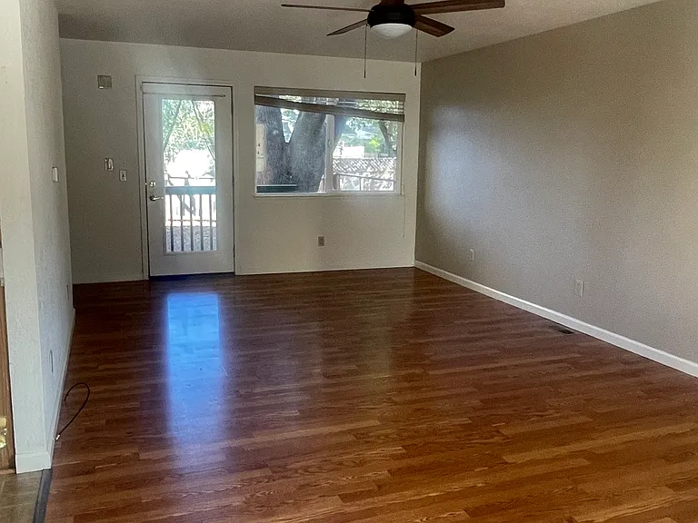 1412 Slater St — Photo 12