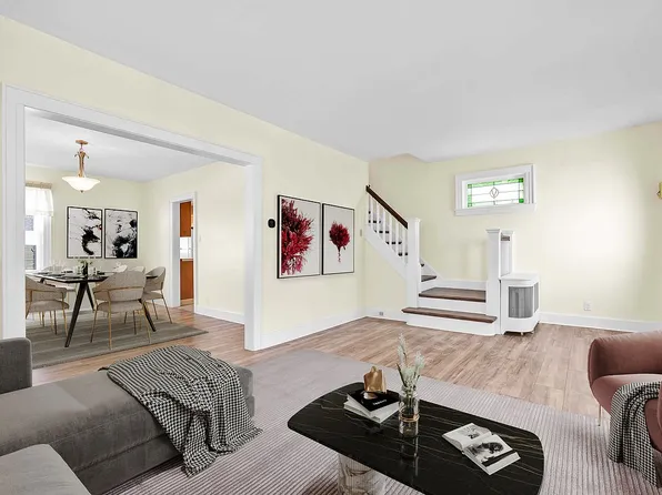 88-51 239th St, Jamaica, NY 11426