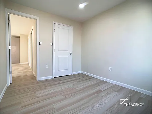 Rented by The Agency | media 24